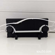 阿斯顿马丁Rapide轮廓侧视图展示