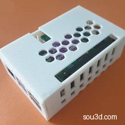 树莓派5 带主动散热器和固态硬盘的外壳