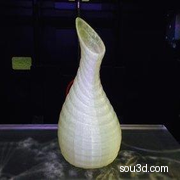 牛奶容器