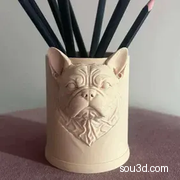 斗牛犬笔筒