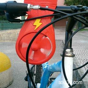 自行车风力发电机(易于打印)