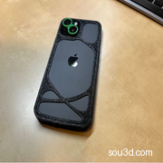 iPhone 15 开放式背板保护壳